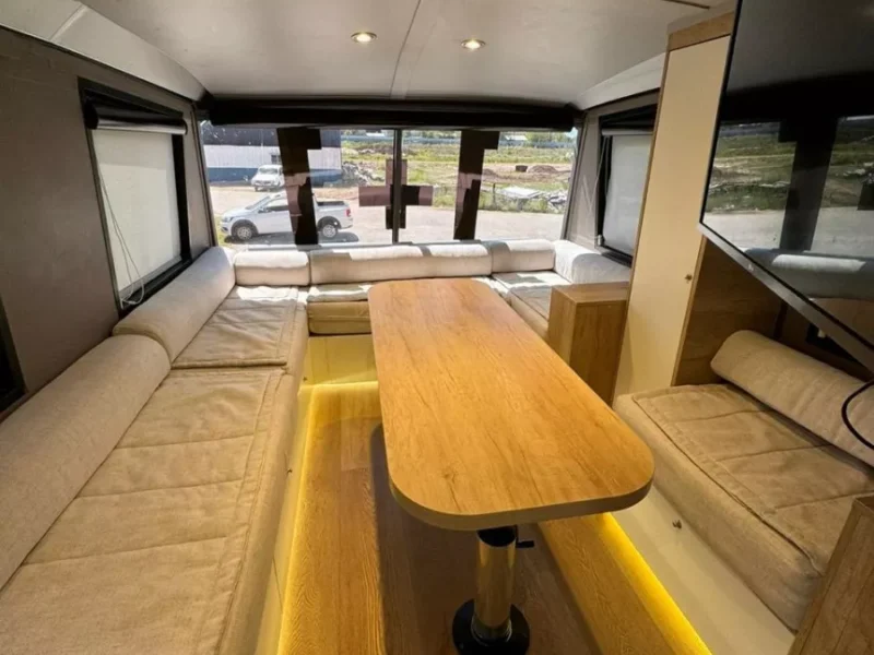 Scania K380 8x2 Motorhome 2009