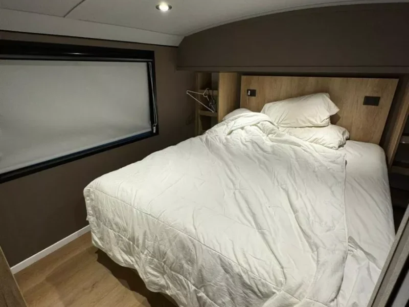 Scania K380 8x2 Motorhome 2009