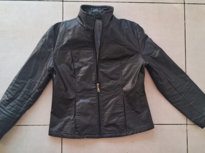 Campera de cuero mujer